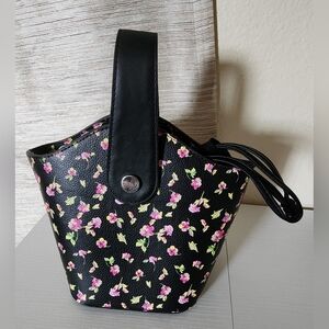 Secondhand Floral Black Women's Bag